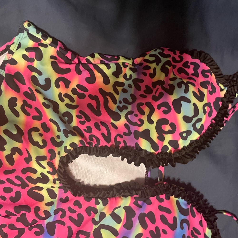 Colorful Leopard Print One Piece - Picture 2 of 4